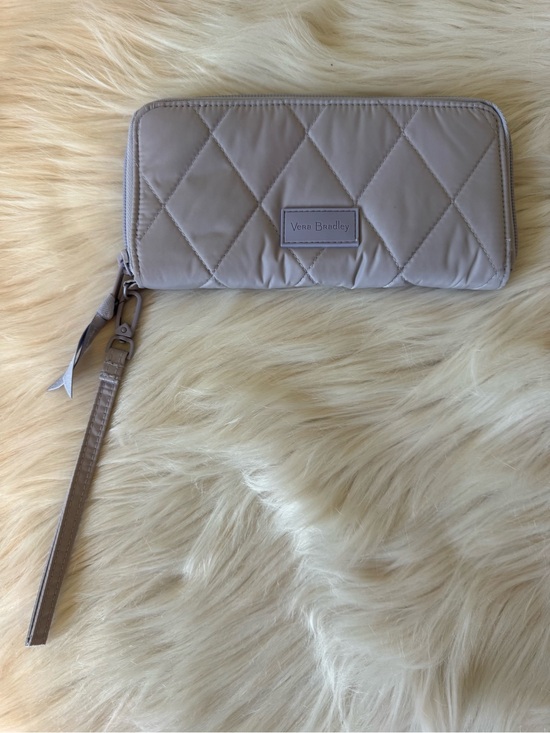 Vera Bradley Handbags - Vera Bradley Quilted Wristlet Wallet in Light Taupe
